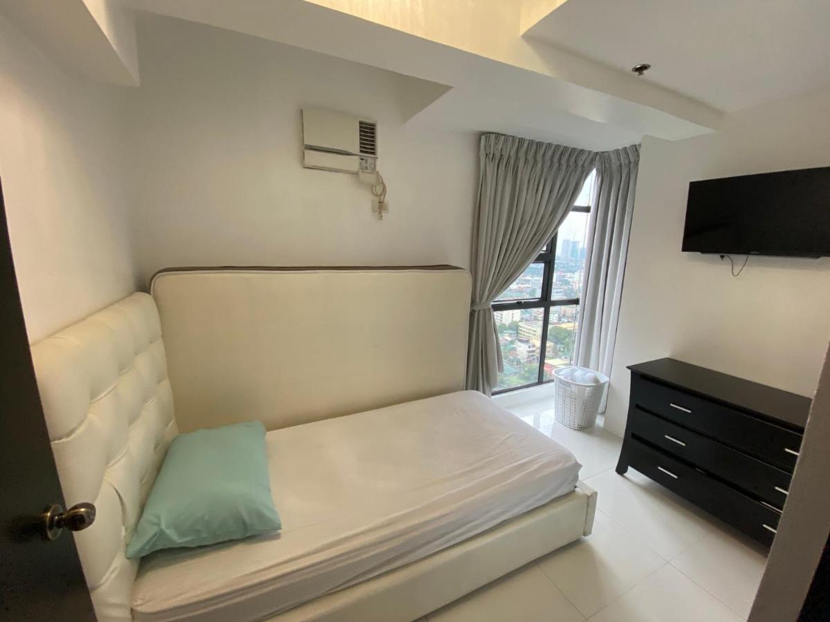 Penthouse Suite At Porto Vita Towers In Cubao Quezon City Manila Bagian luar foto