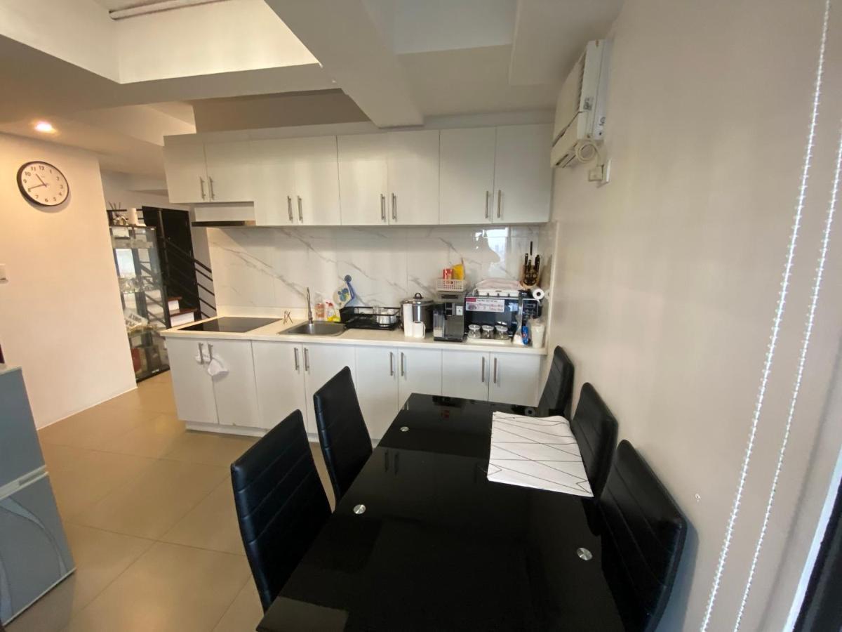 Penthouse Suite At Porto Vita Towers In Cubao Quezon City Manila Bagian luar foto